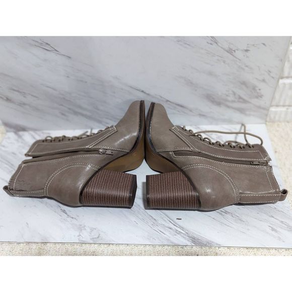 Candies Women's Tan Lace-Up Mid-Calf Boots Size 10 - Picture 7 of 7